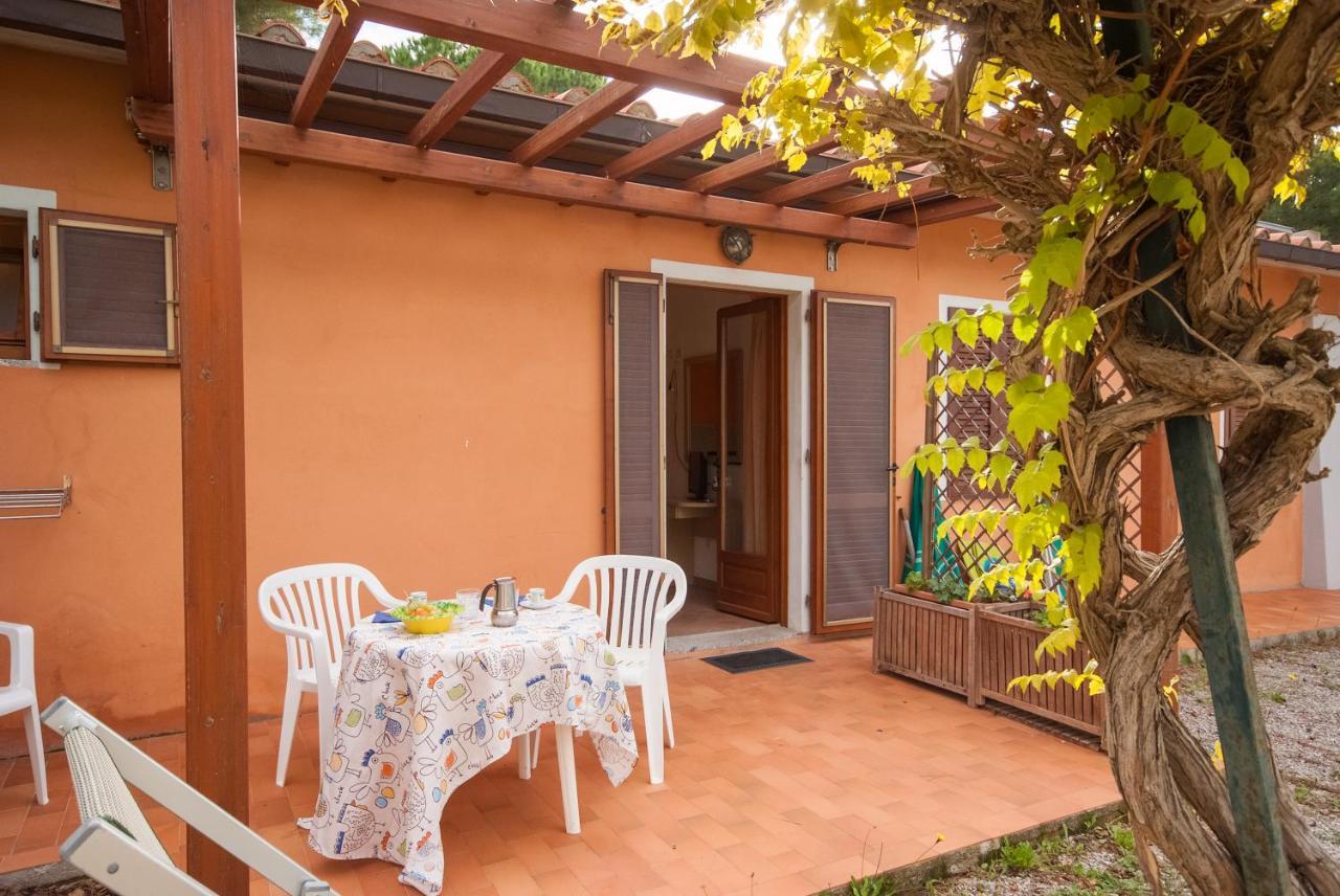 Residence Le Grazie Est Каполивери Экстерьер фото
